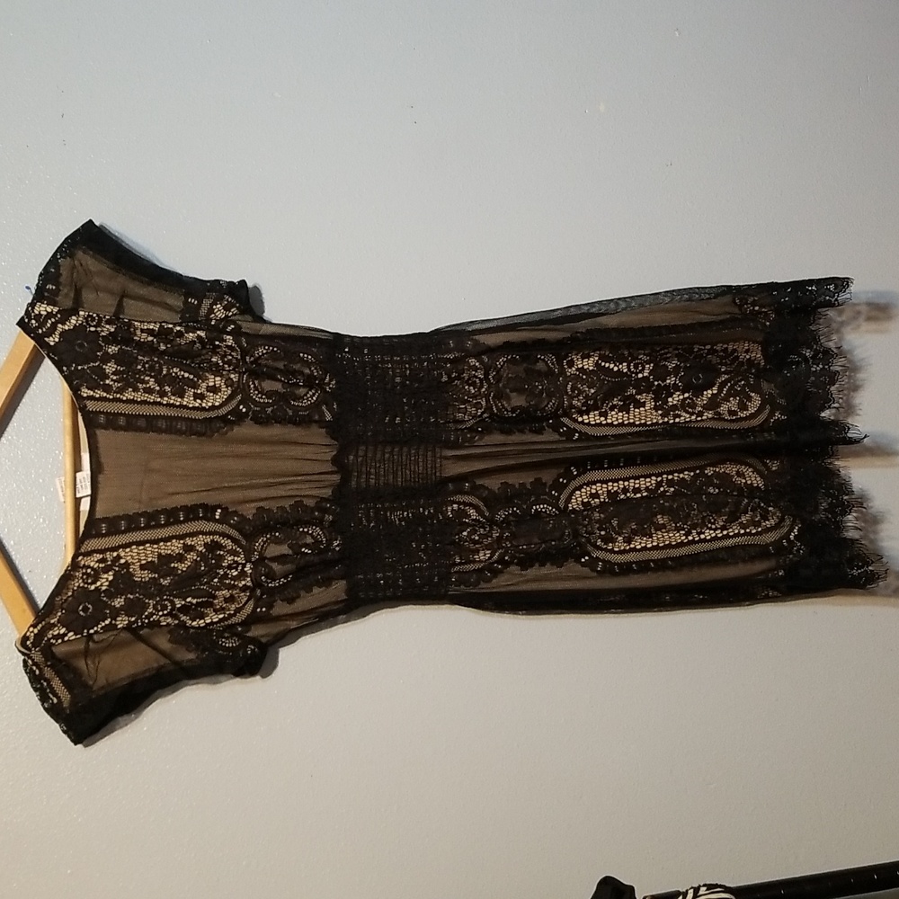 Pinky Medium Lacey Black Dress